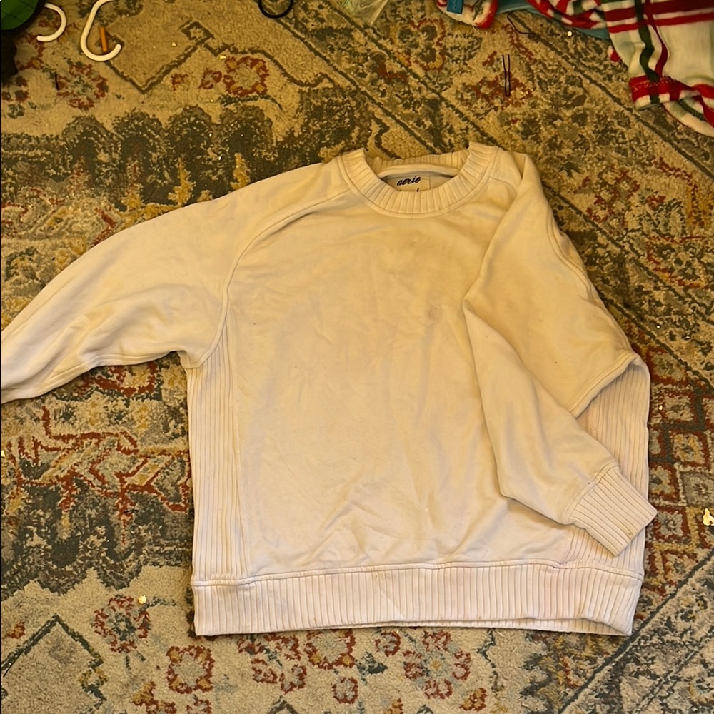 White aerie crewneck